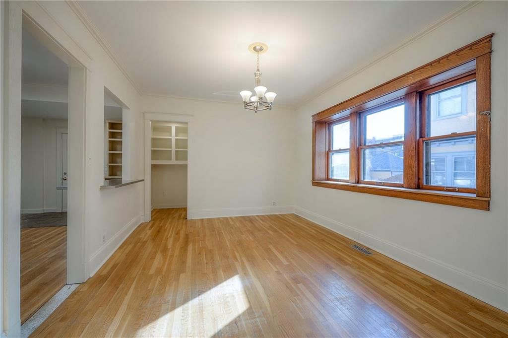 3833 Campbell Street — photo 10