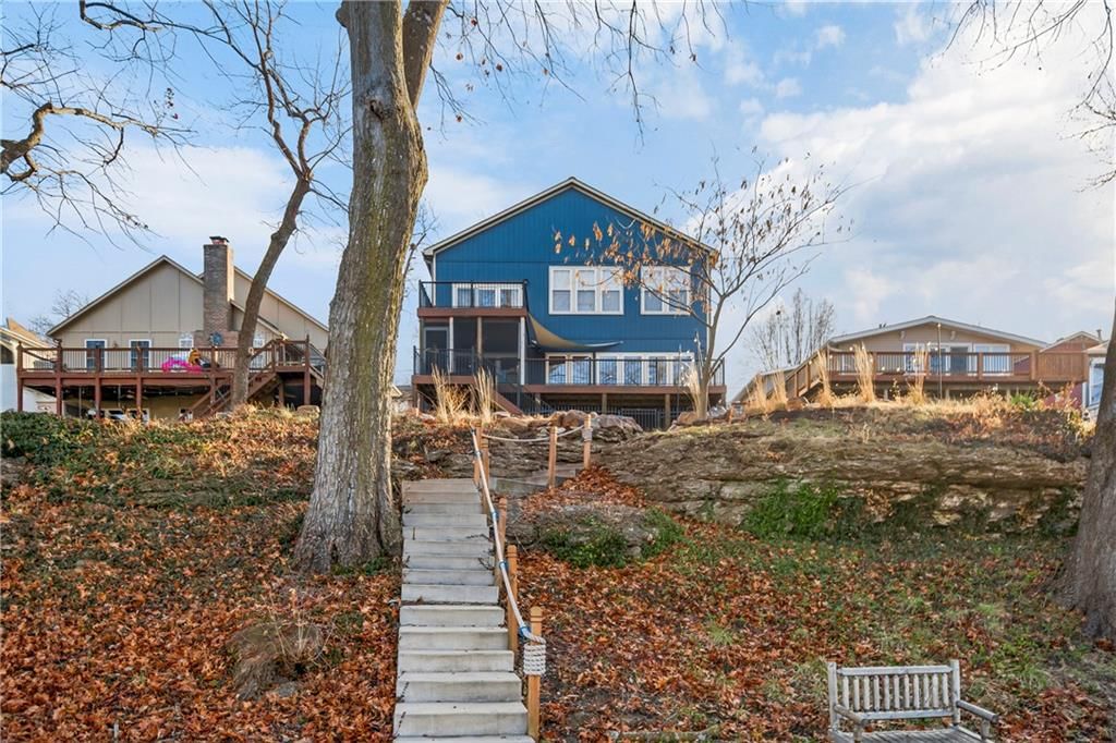 83 Beach Drive — photo 42