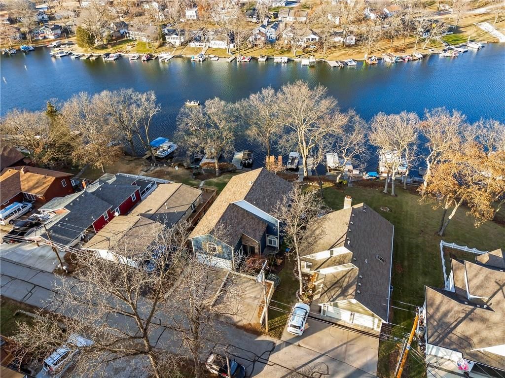 83 Beach Drive — photo 44