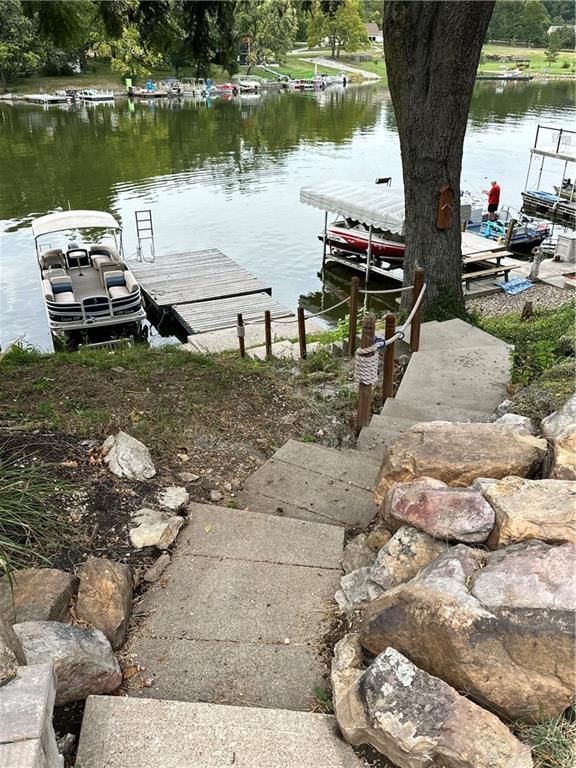 83 Beach Drive — photo 48