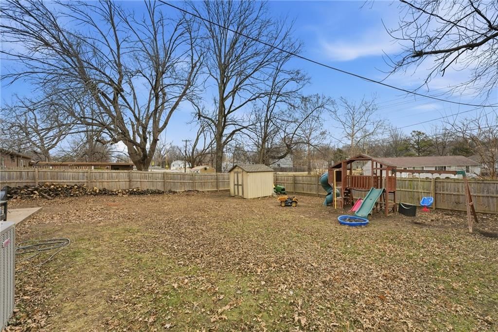 403 ROBIE Drive — photo 7