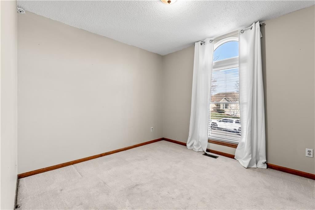 3524 S Maybrook Avenue — photo 23