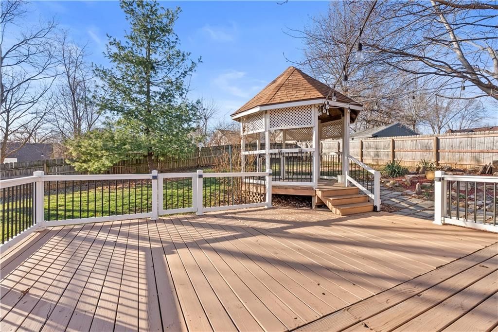 3524 S Maybrook Avenue — photo 31
