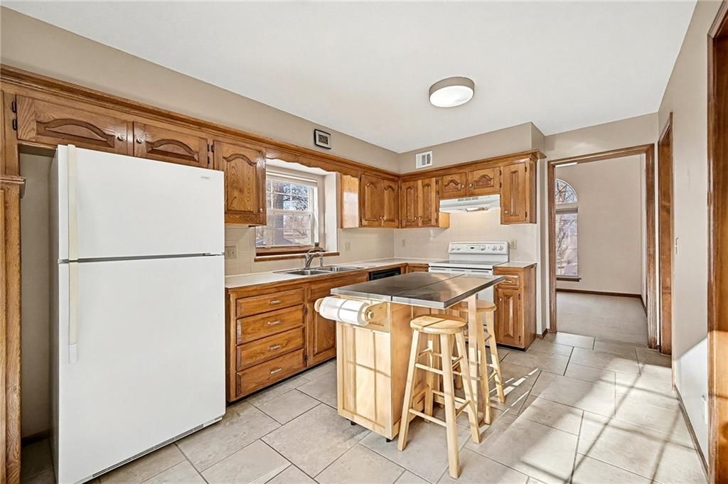 15209 W 91st Place — photo 10