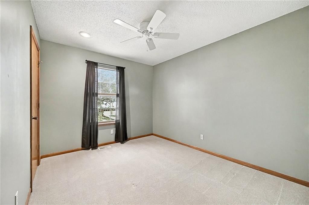 15209 W 91st Place — photo 16