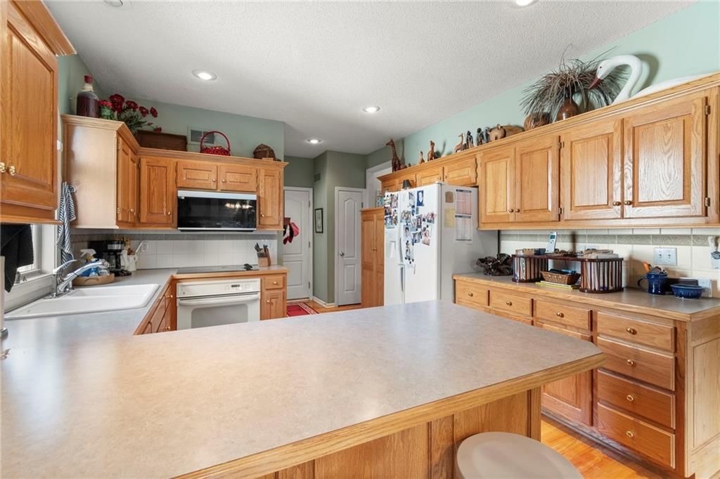 8604 N Liston Avenue — photo 10