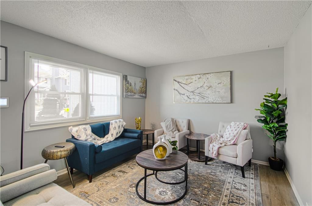 10912 McKinley Avenue, Kansas City, MO
