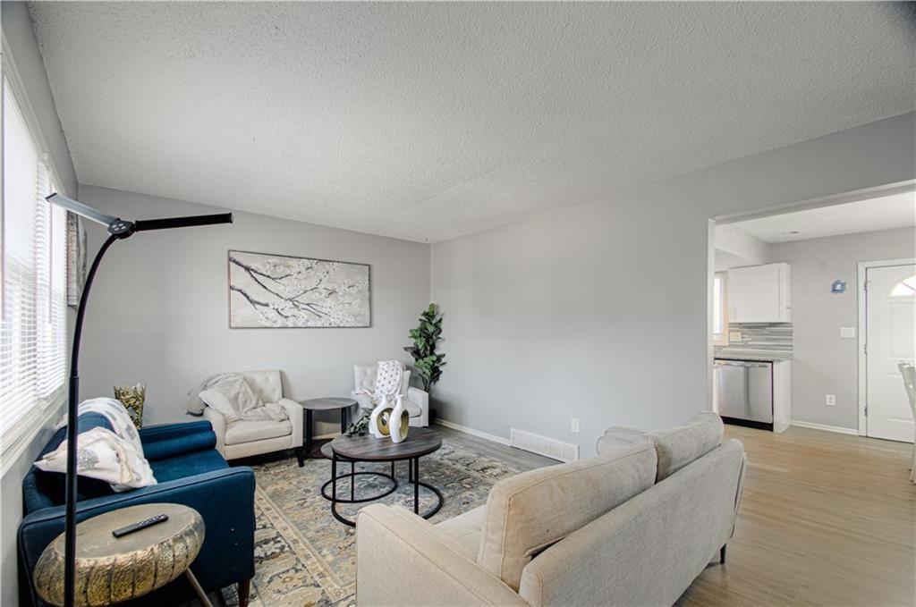 10912 McKinley Avenue — photo 6