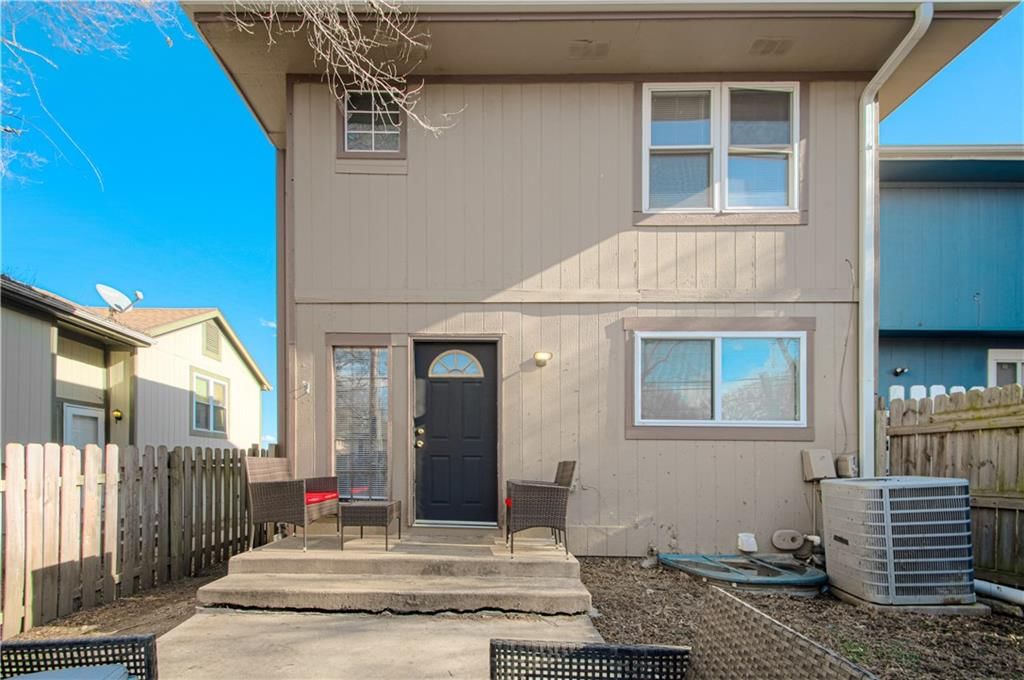 10912 McKinley Avenue — photo 37
