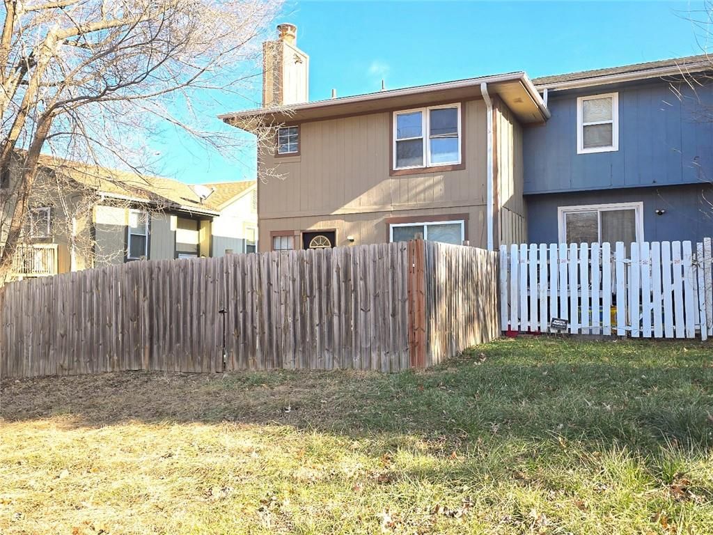 10912 McKinley Avenue — photo 41