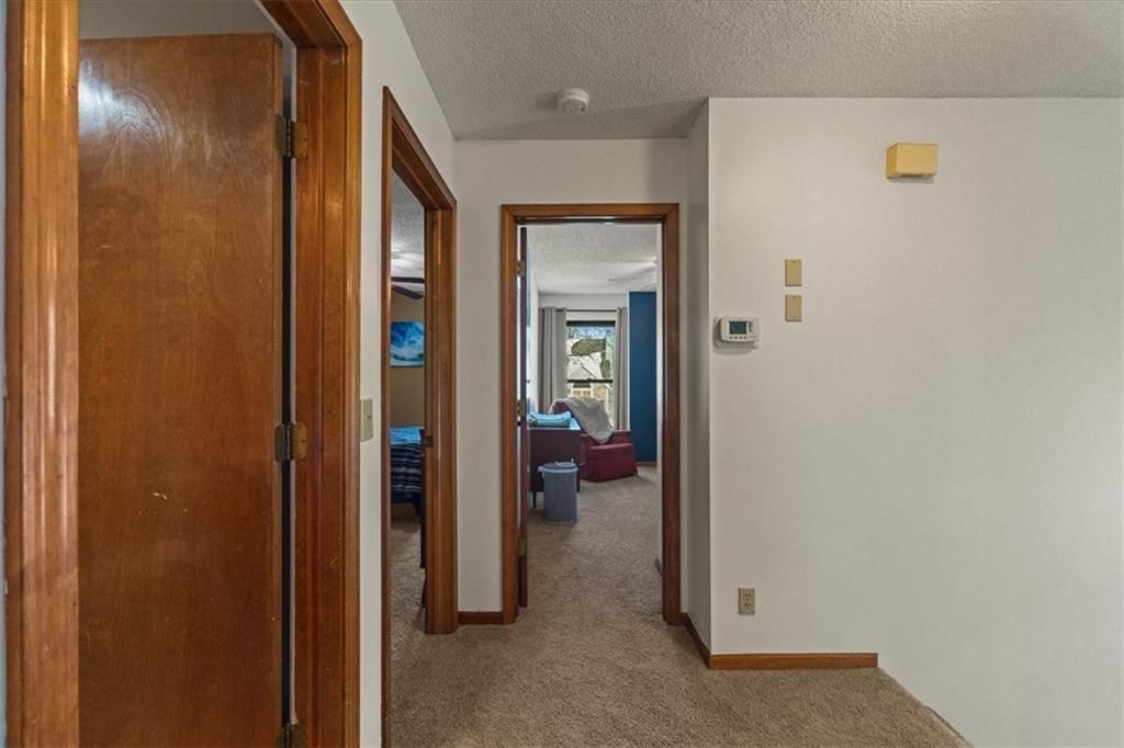 1019 E New London Drive — photo 22