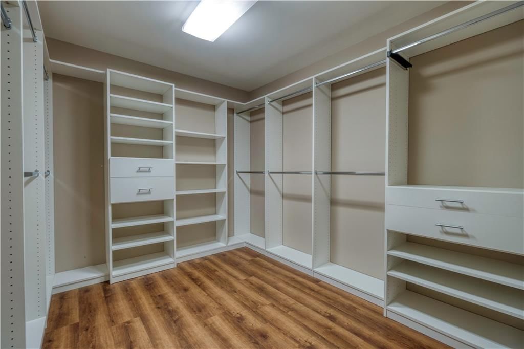 11416 W 105th Street — photo 33