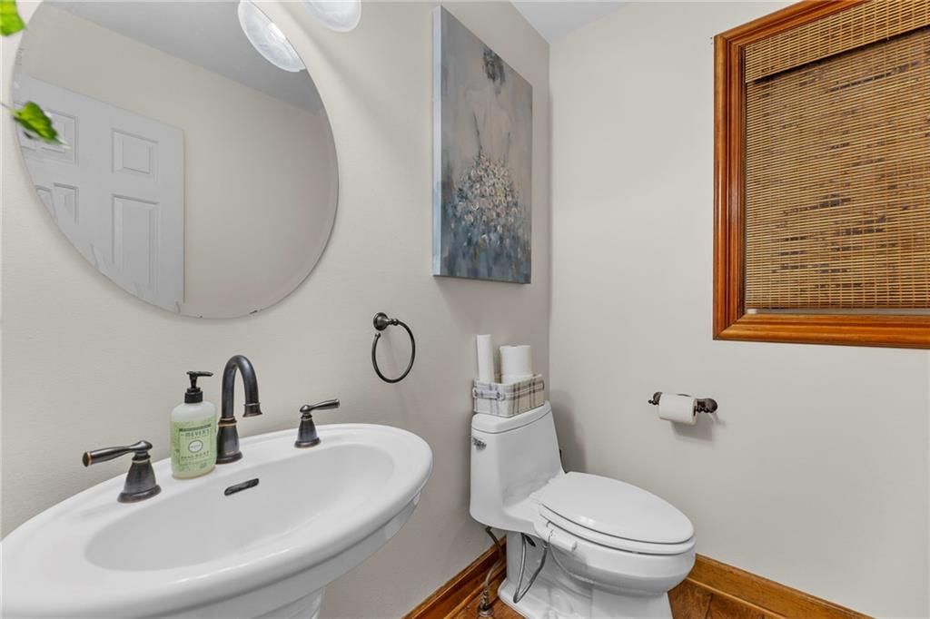 15206 Foster Street — photo 13