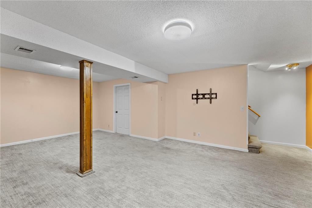 15206 Foster Street — photo 25