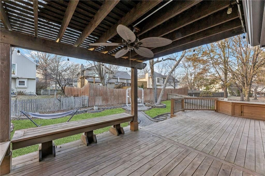 15206 Foster Street — photo 27