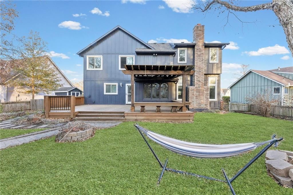 15206 Foster Street — photo 34