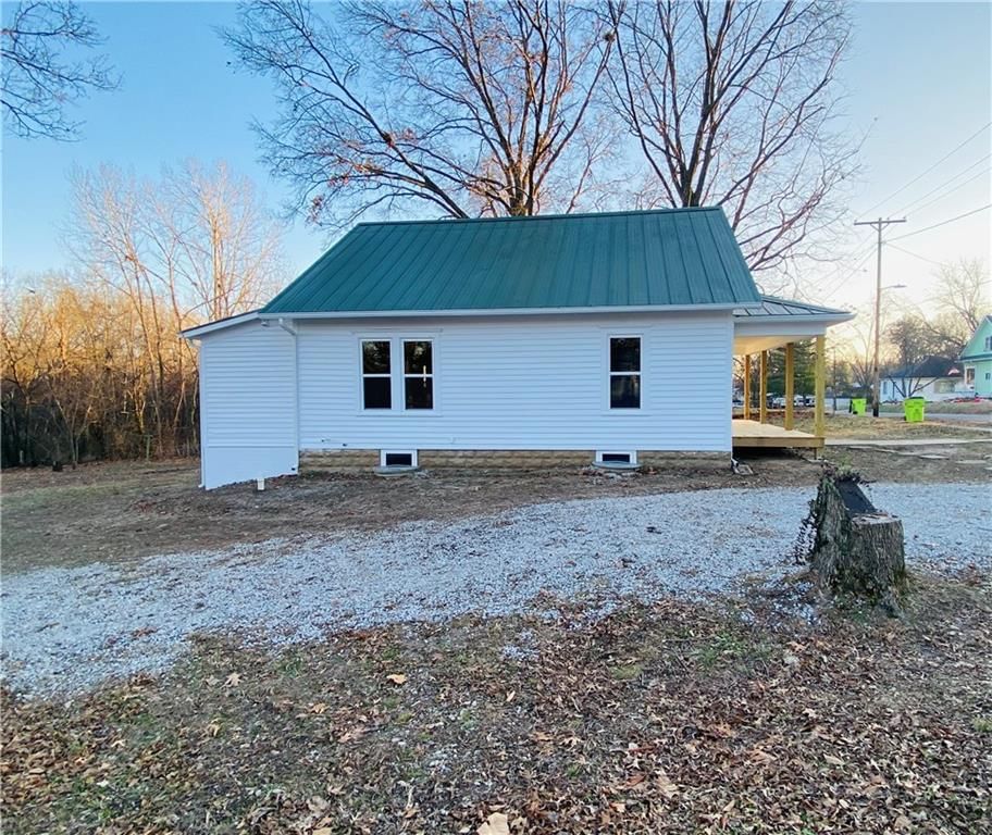 715 Pine Street — photo 8