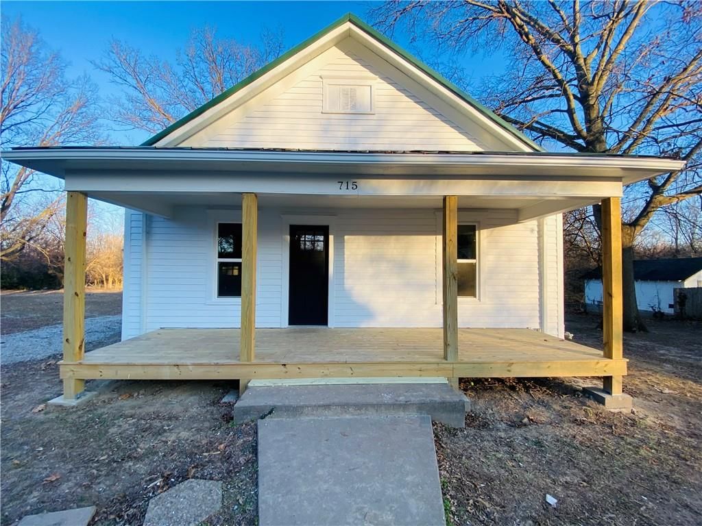 715 Pine Street — photo 10