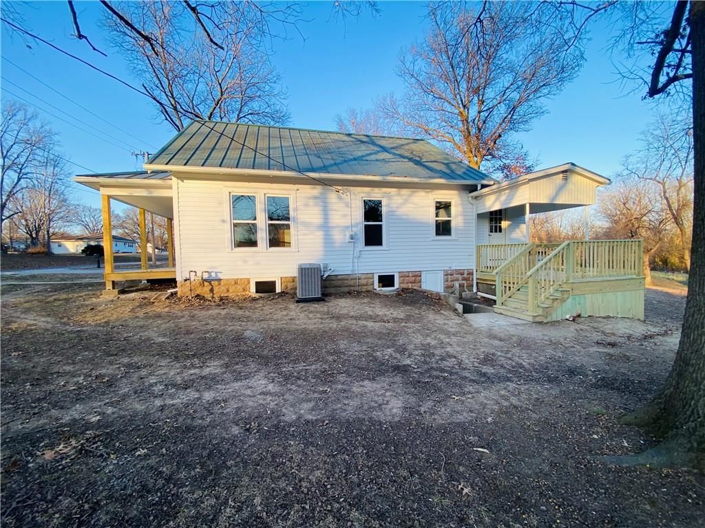 715 Pine Street — photo 11