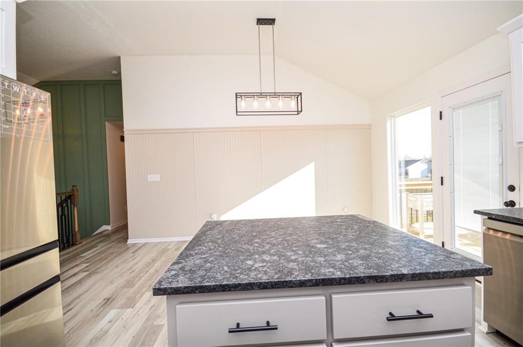 1103 NW 4th Street — photo 12
