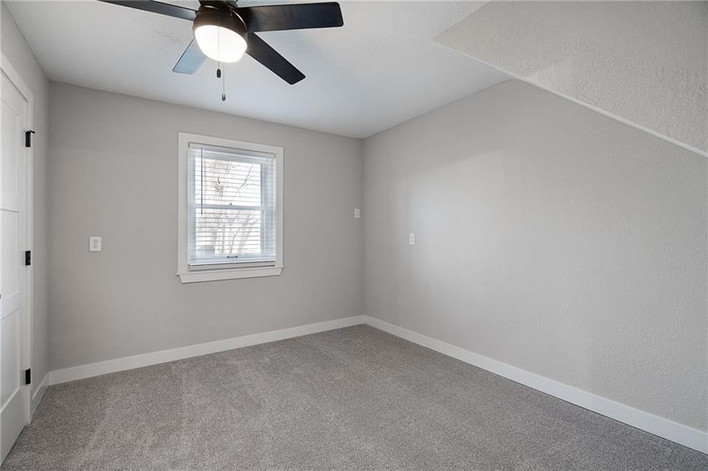 8320 Kickapoo Street — photo 9