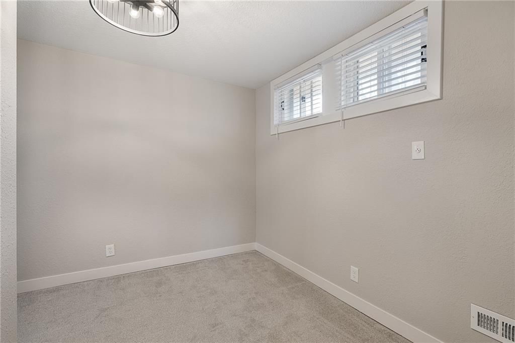 8320 Kickapoo Street — photo 15