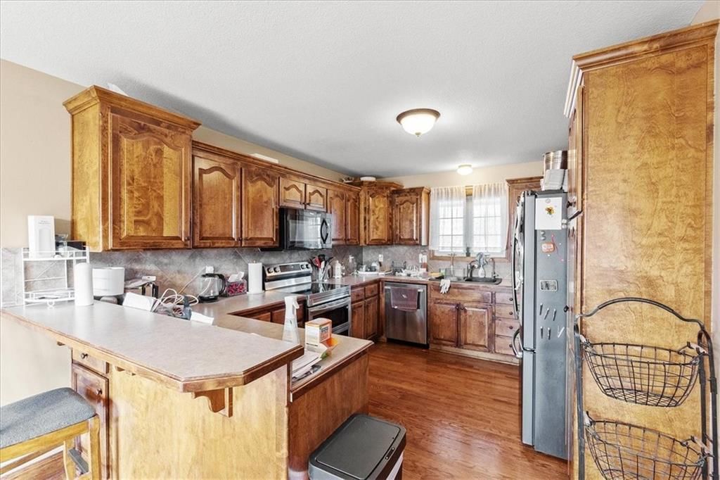 1607 NW Pin Oak Court — photo 10