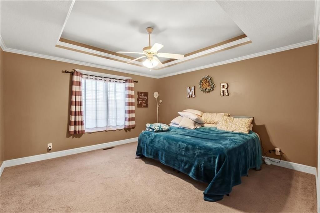 1607 NW Pin Oak Court — photo 13