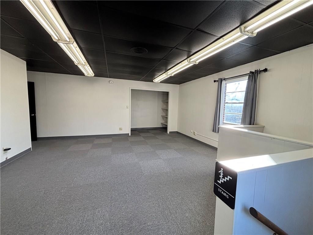 108 W 2nd Street — photo 29