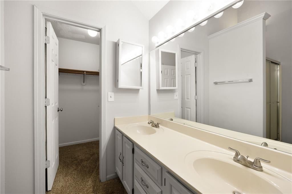 309 Mesa Drive — photo 9