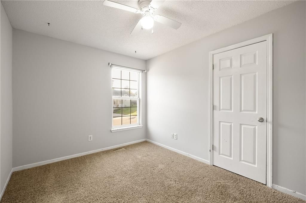 309 Mesa Drive — photo 10