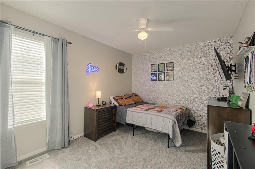 11215 N Lewis Avenue — photo 16