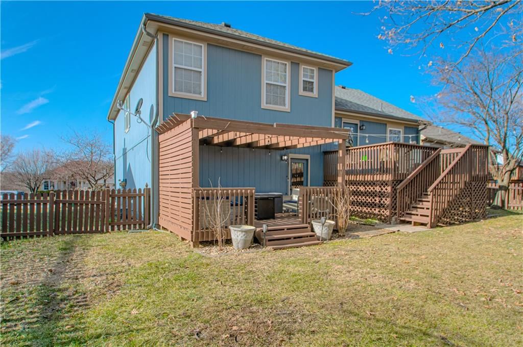 11215 N Lewis Avenue — photo 30
