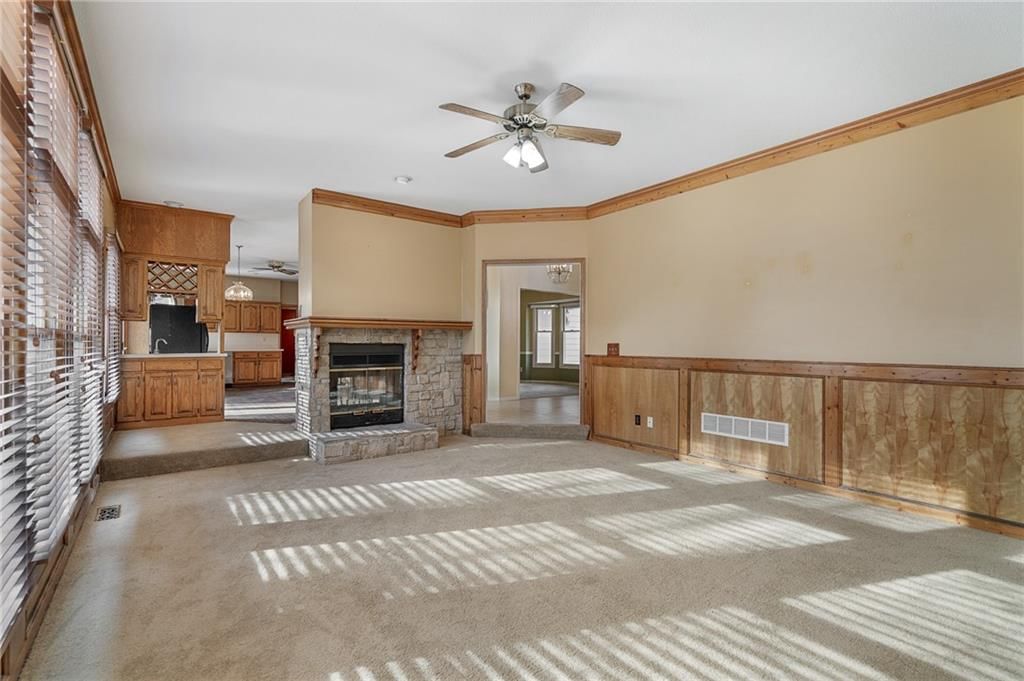 15637 W 137th Street — photo 11