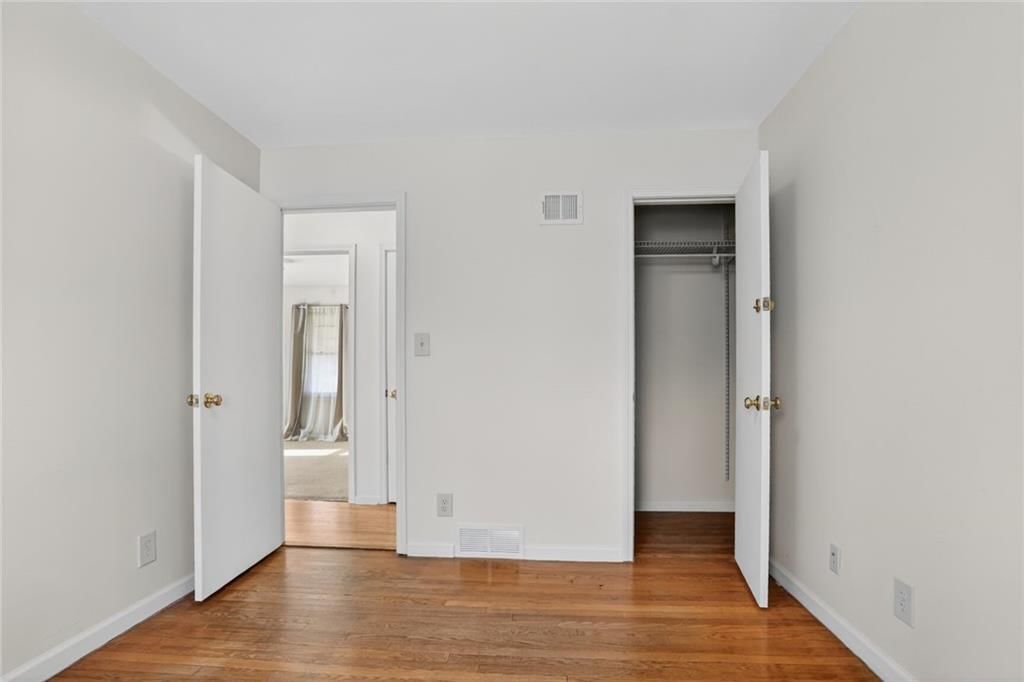 6703 N Forest Avenue — photo 12