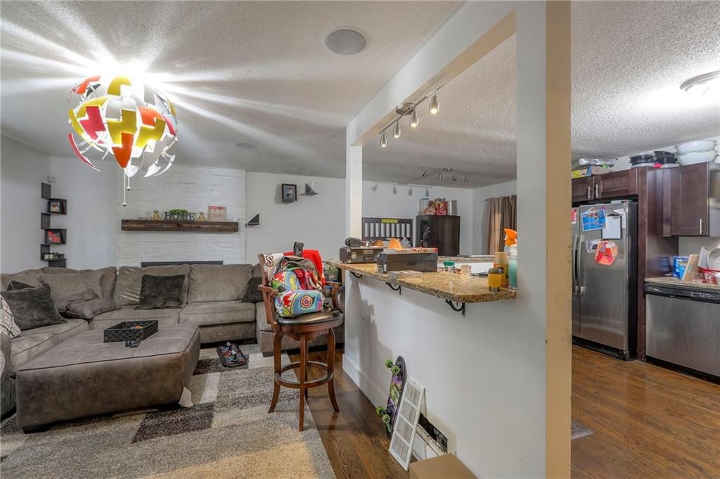 11715 Fuller Avenue — photo 4