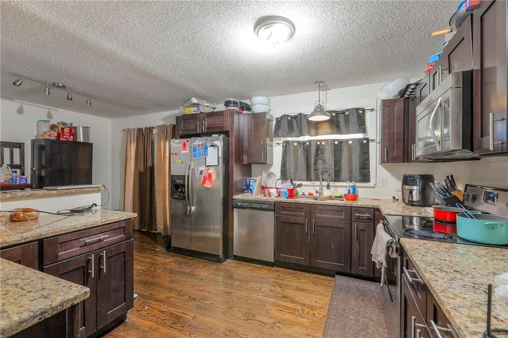11715 Fuller Avenue — photo 12