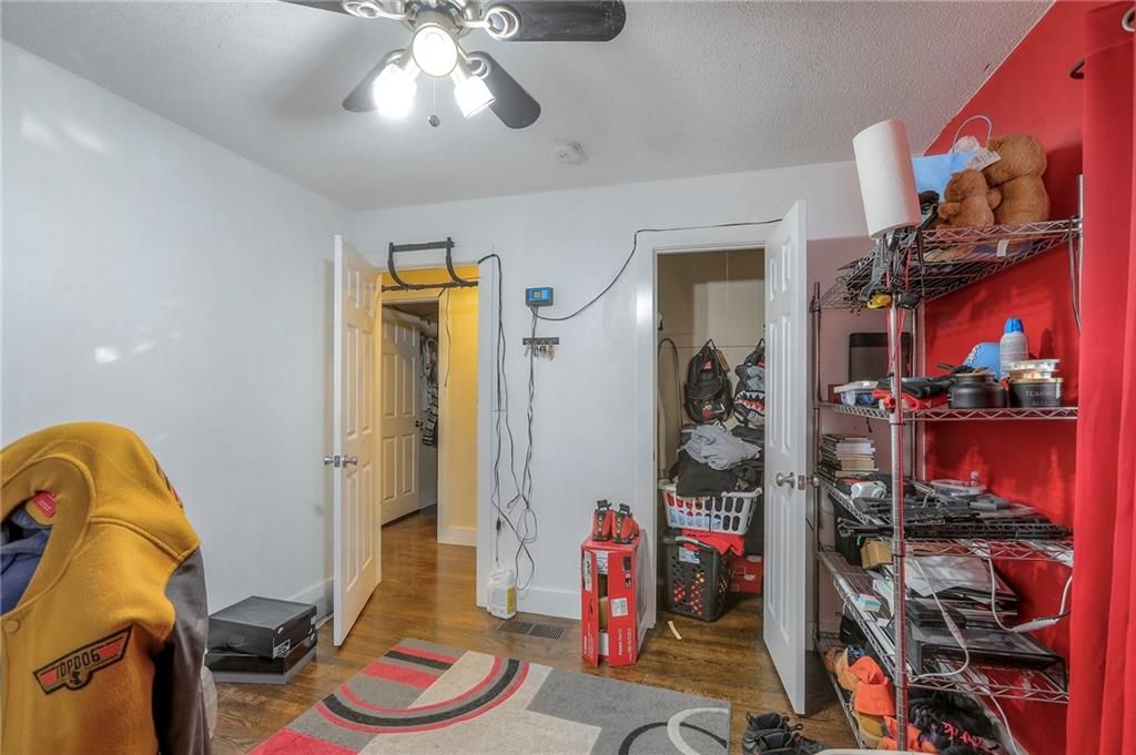 11715 Fuller Avenue — photo 19