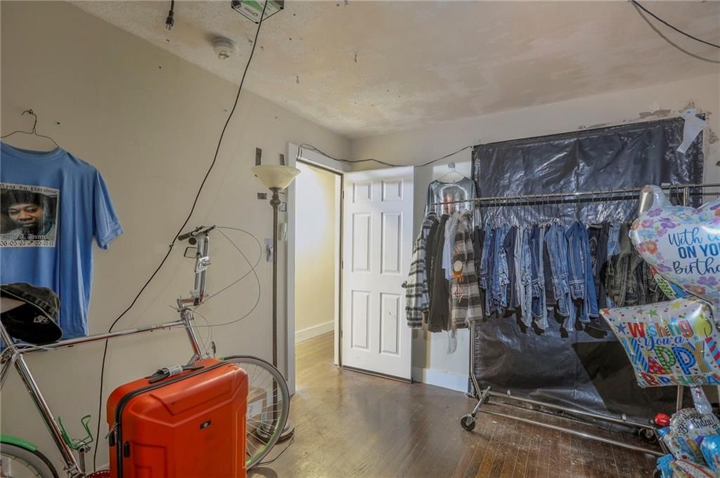 11715 Fuller Avenue — photo 21