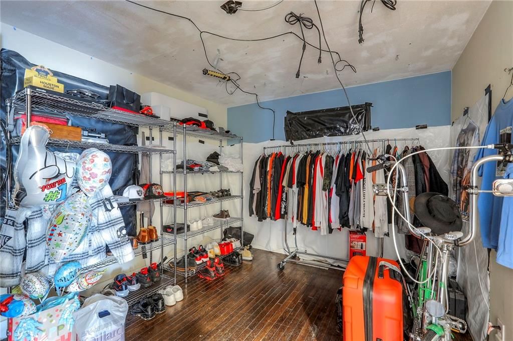 11715 Fuller Avenue — photo 22