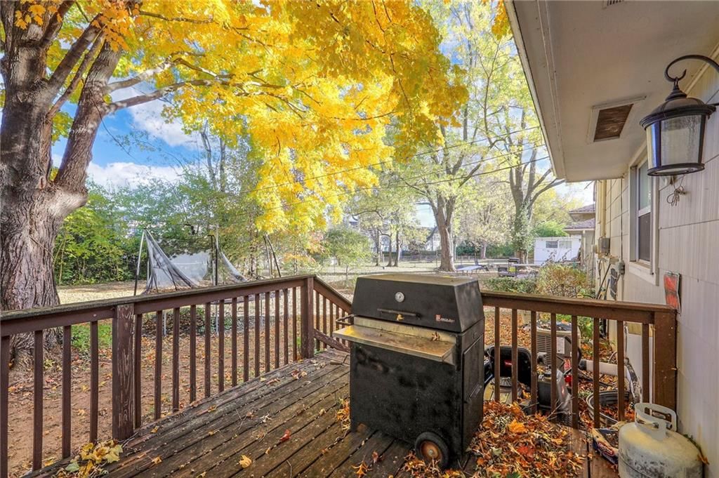 11715 Fuller Avenue — photo 25