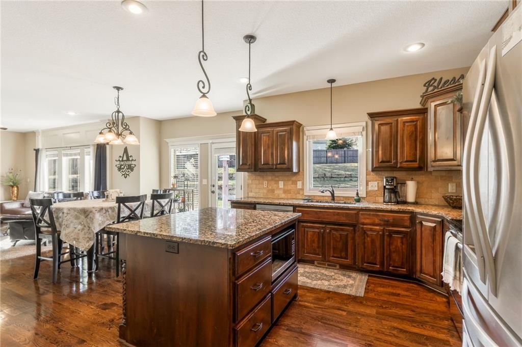 1702 Bay Court — photo 5