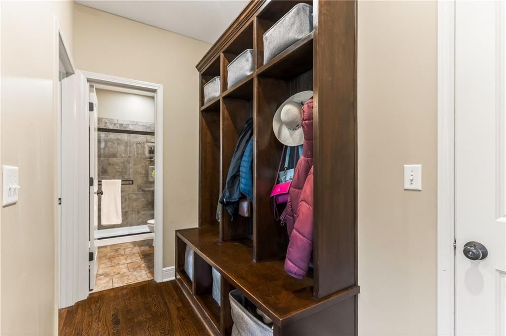 1702 Bay Court — photo 7