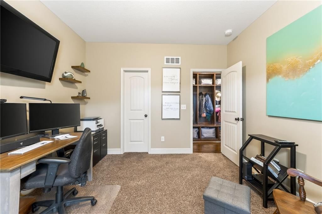 1702 Bay Court — photo 9