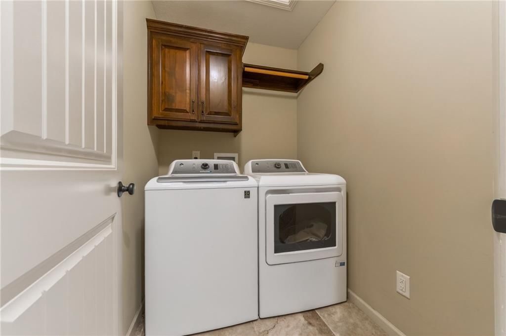 1702 Bay Court — photo 21