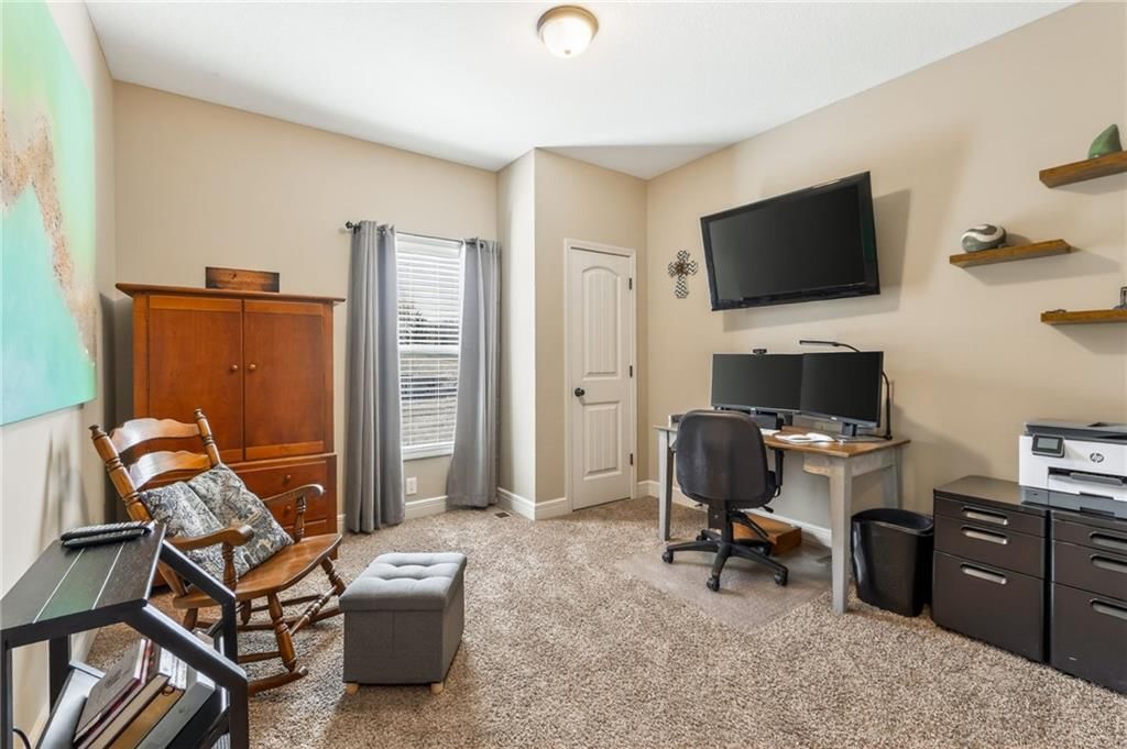 1702 Bay Court — photo 25