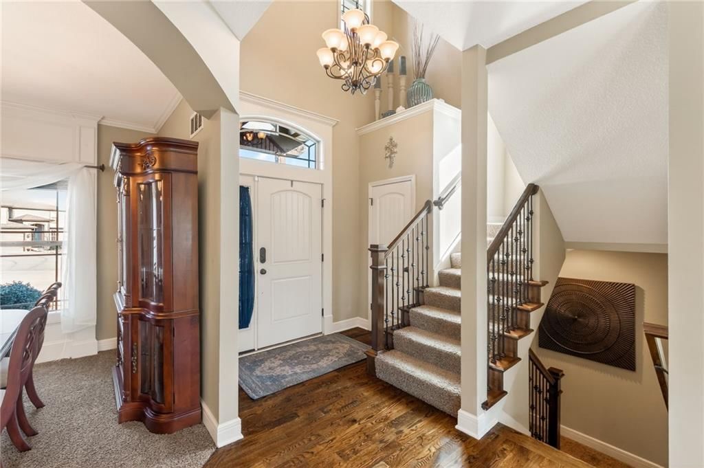1702 Bay Court — photo 37