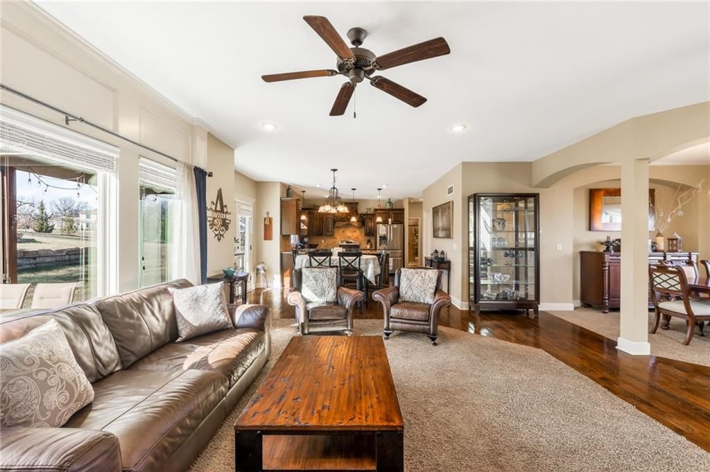 1702 Bay Court — photo 42