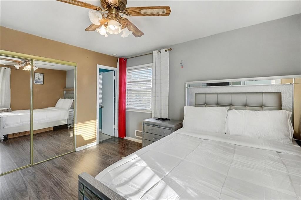 7301 Myrtle Avenue — photo 14
