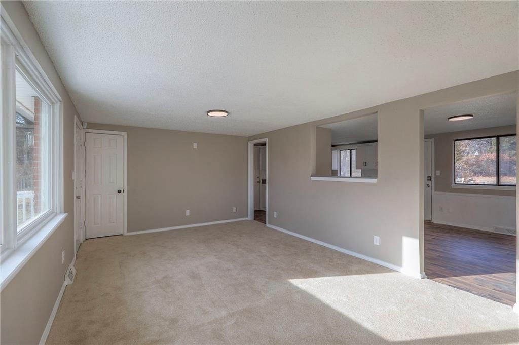 230 NE Evansdale Road — photo 4